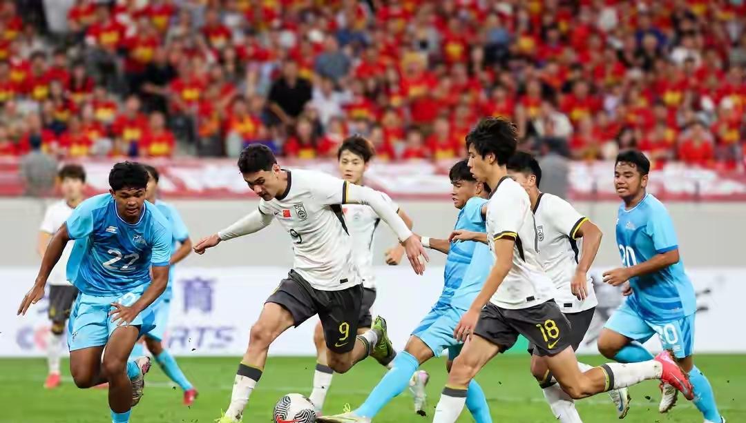 关于亚洲杯半决赛国内强队对决，伊朗澳大利亚交锋的信息